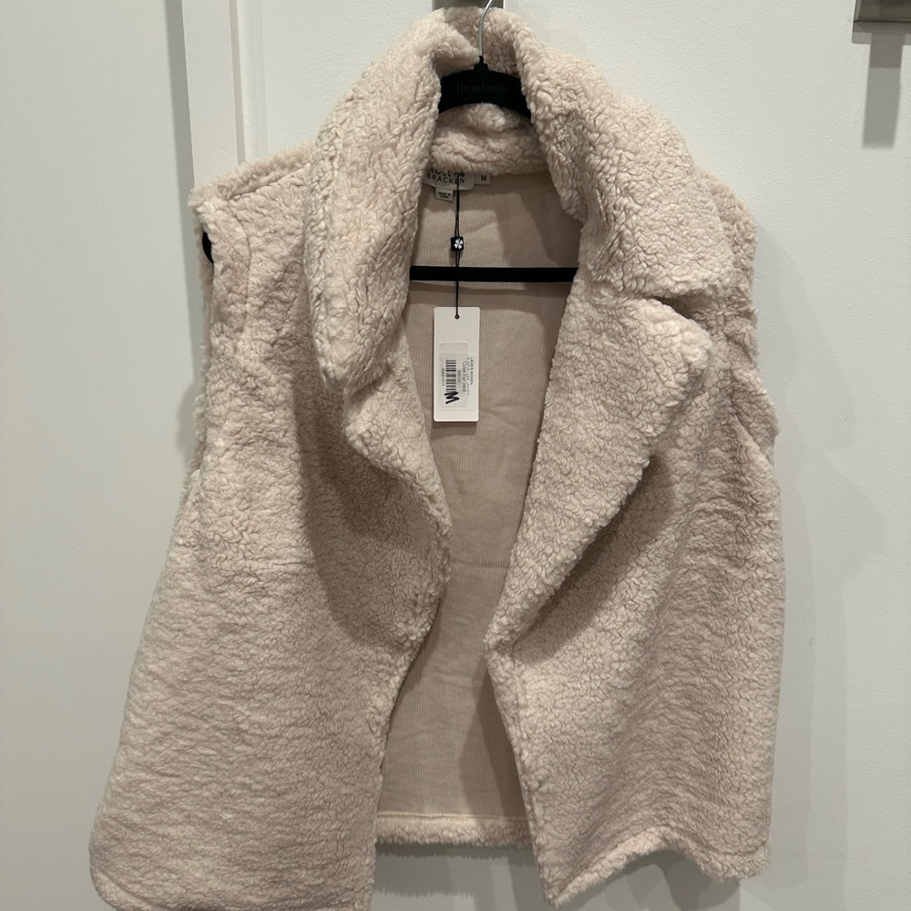 NWT Molly Bracken Cream Teddy Jacket Plush Cozy Style Vest- Sz M